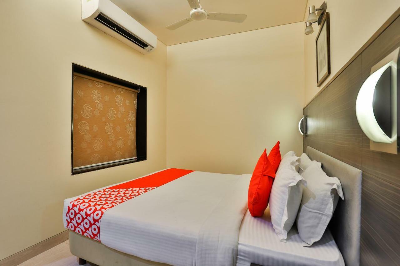 Oyo 17332 Hotel Nana'S Даман Экстерьер фото